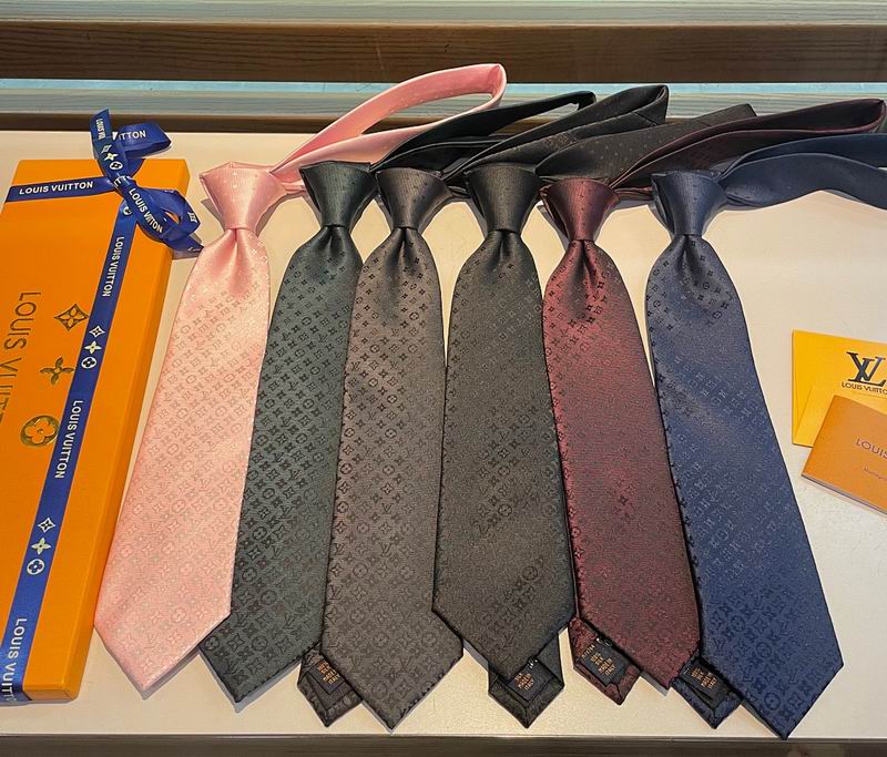 LV Tie hm79
