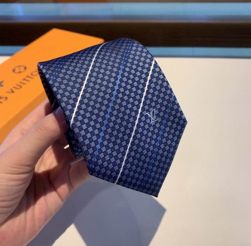 LV Tie hm13
