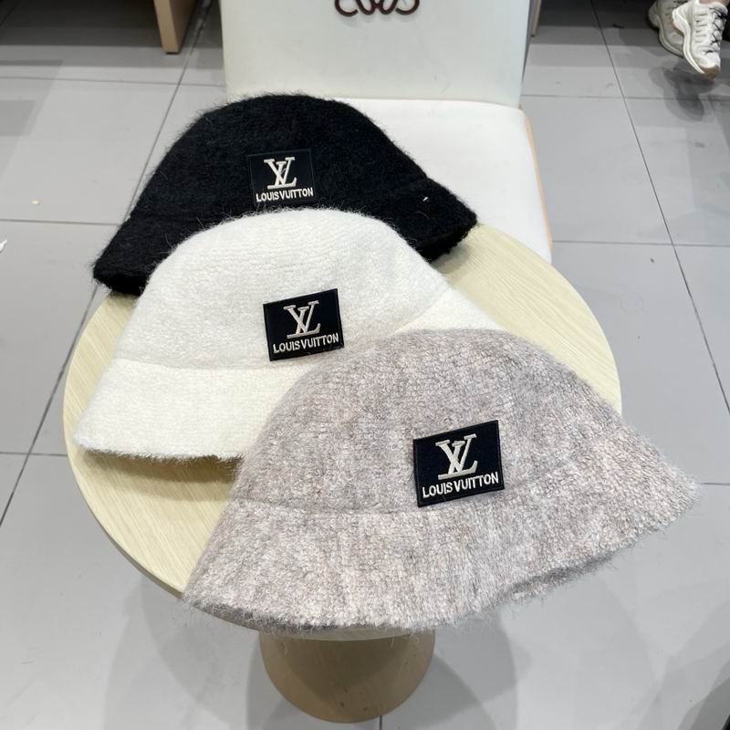 LV hat 090909