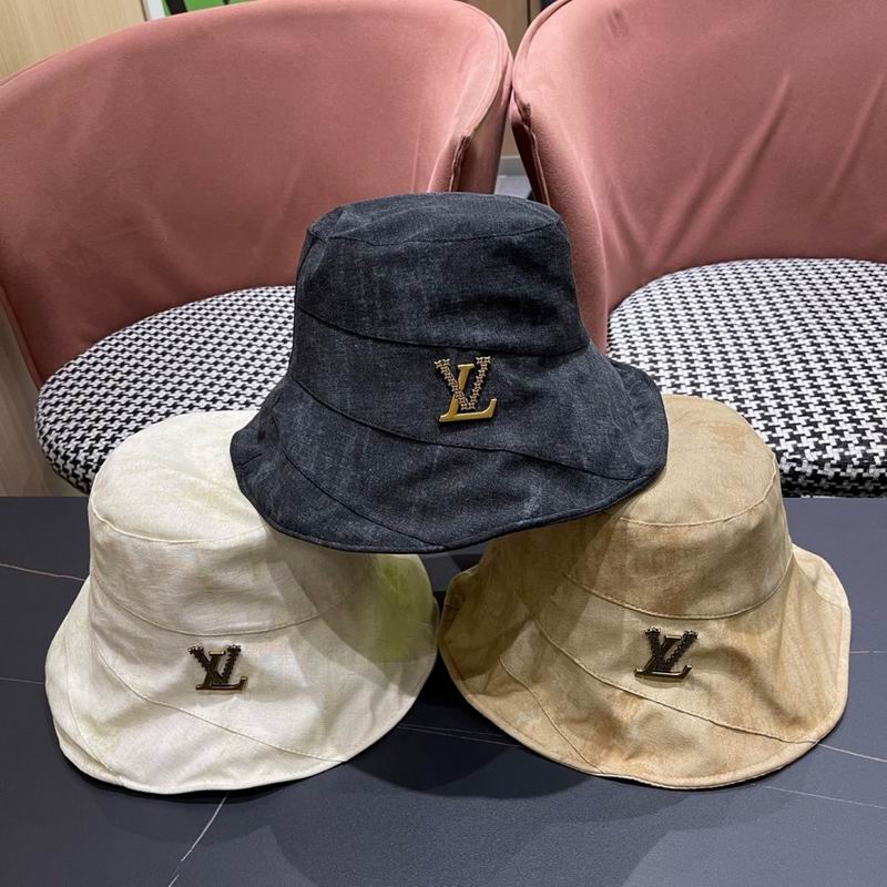 LV hat 071614