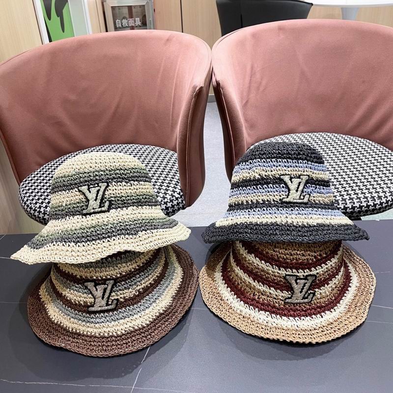 LV hat 061004