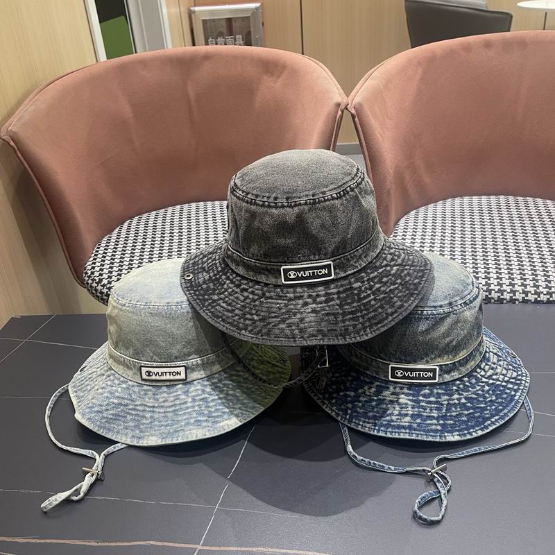 LV hat 011501