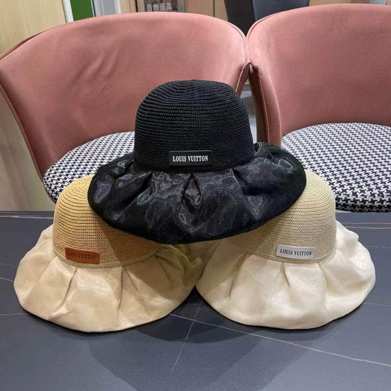 LV hat 030774