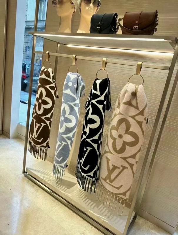LV scarf 209X30cm 100%绵羊毛 E112846
