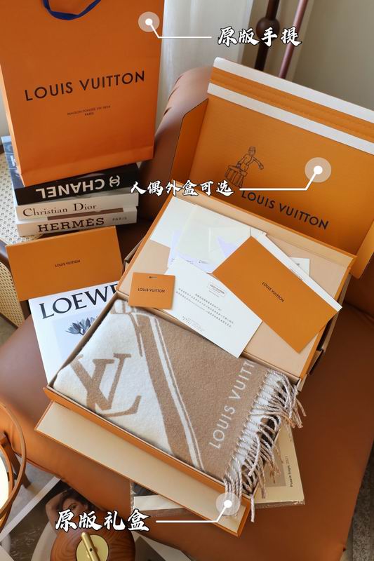 LV scarf 45X215cm 60%绵羊毛40%山羊绒 E011009