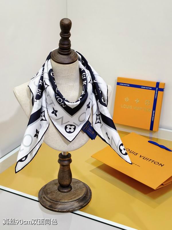 LV Silk Scarf hm16