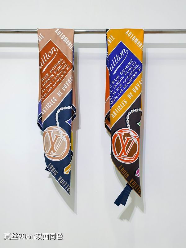 LV Silk Scarf hm37