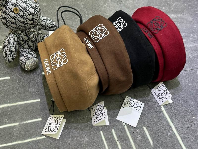 Loewe beret dx25