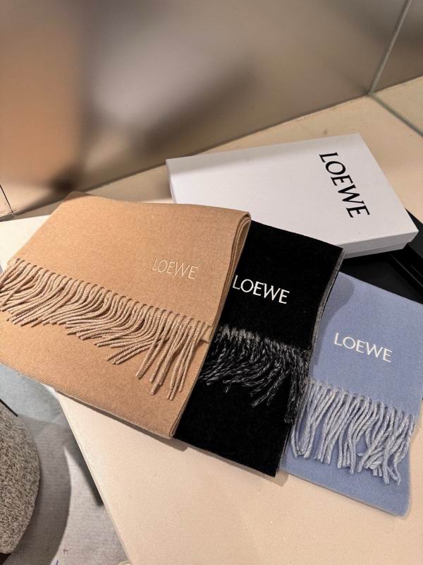 Loewe scarf 182X30cm 90%羊毛10%羊绒 E122147