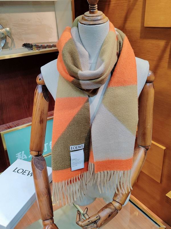 Loewe scarf 32X190cm 100%羊绒 E20