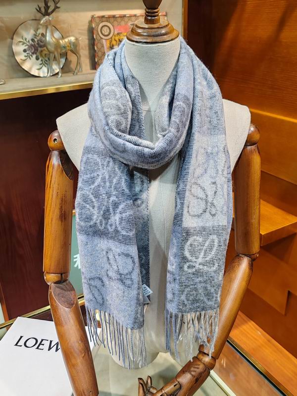 Loewe scarf 38X200cm 100%羊绒  E16