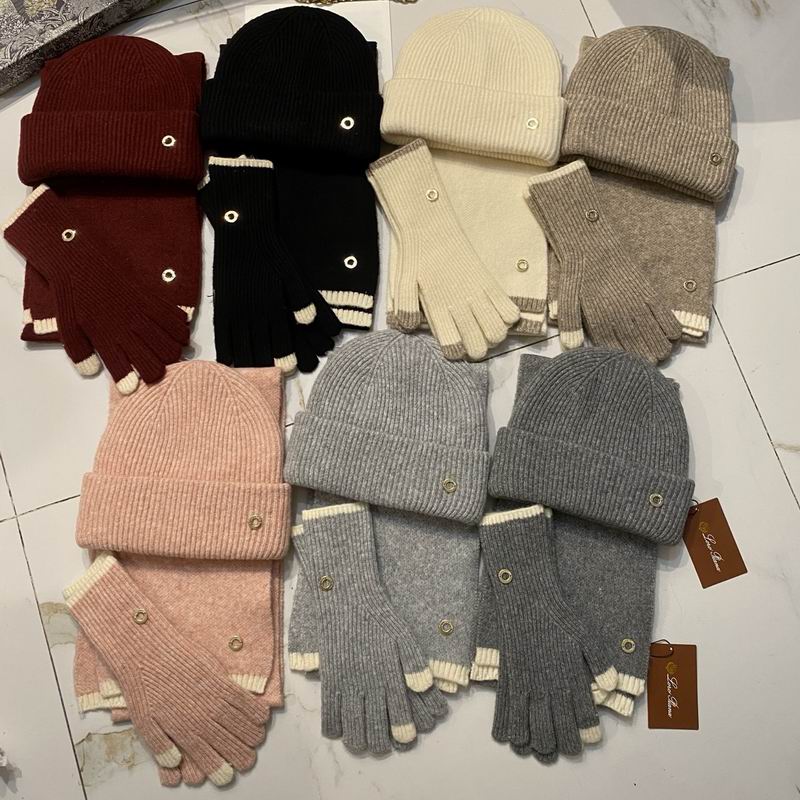 Loro Piana scarf hat gloves 112502