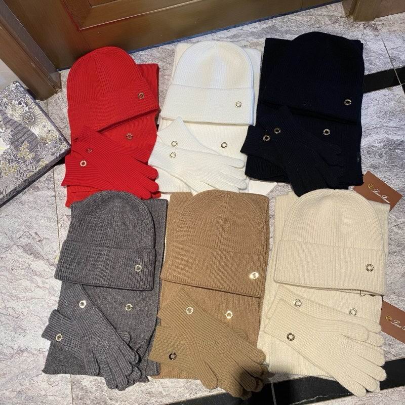 Loro Piana scarf hat Gloves hm10