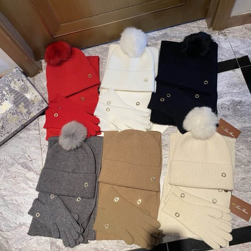 Loro Piana scarf hat Gloves hm09