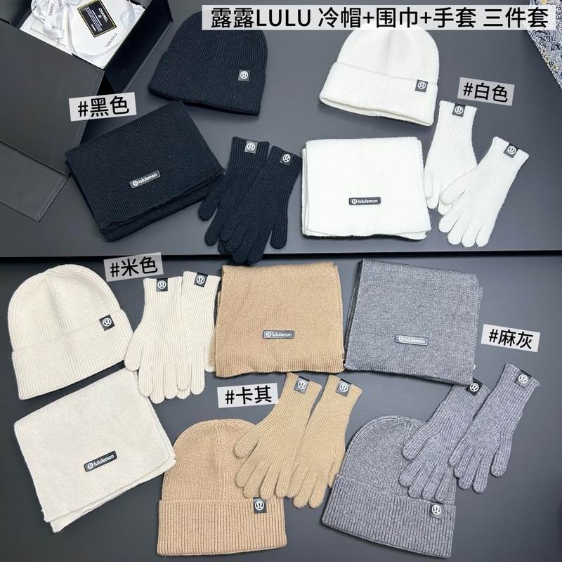 Luluemon scarf hat gloves dx02