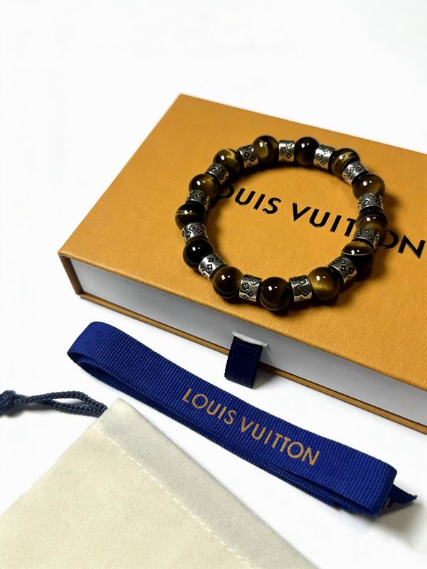 Lv Bracelet 02yxs06