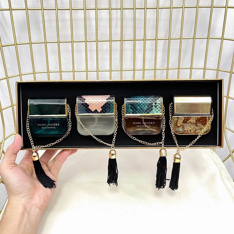 Marc Jocobs 4X25ml 01