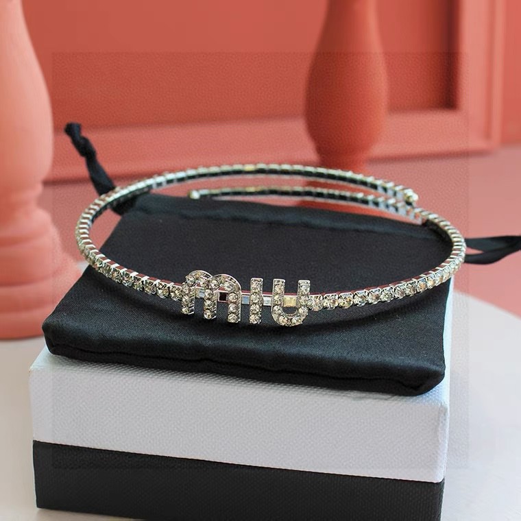 MiuMiu Bracelet yxs04