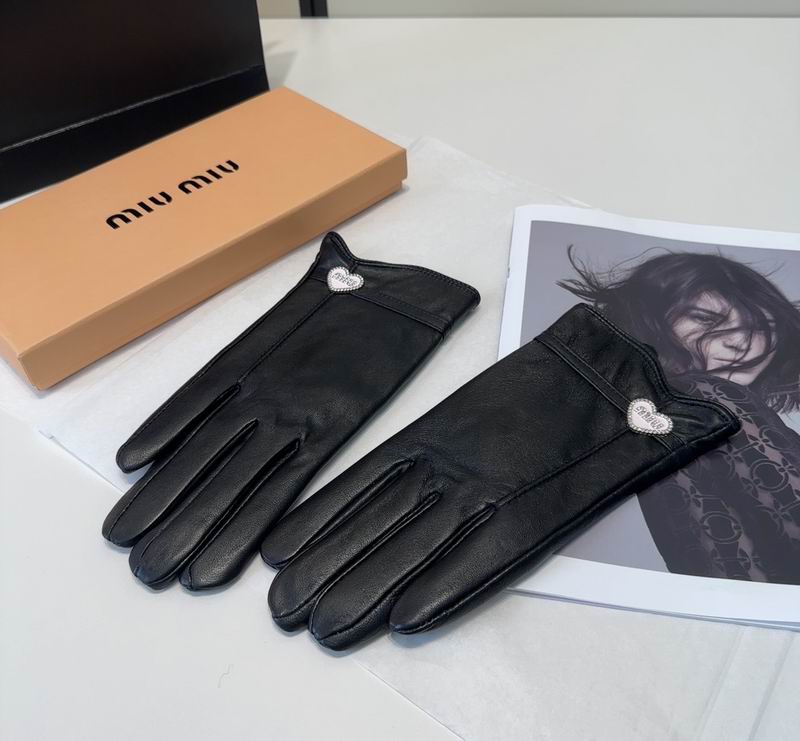 Miumiu Gloves M L 010206