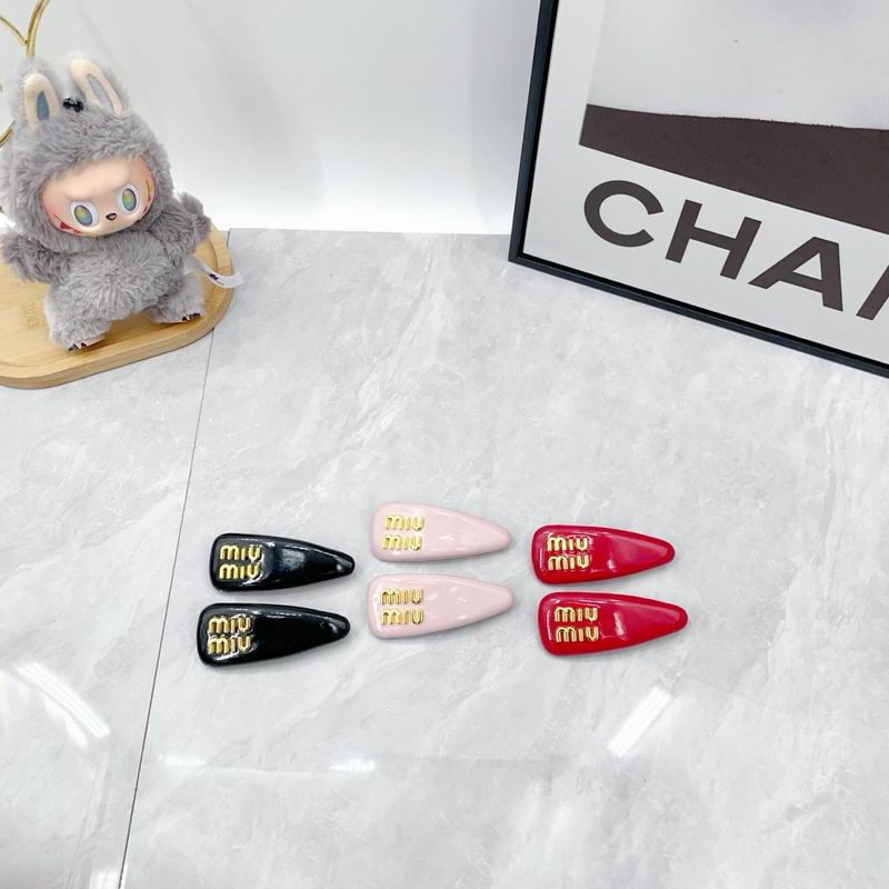 Miumiu Hairpin dx02