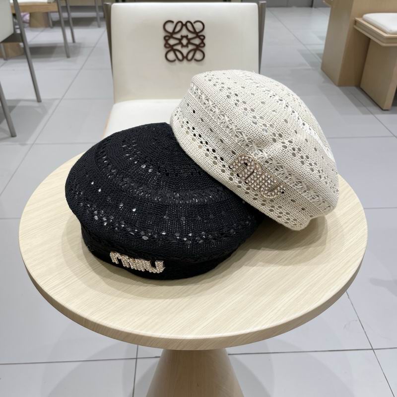Miumiu beret 062501