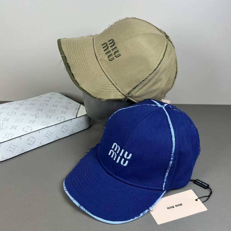 Miumiu cap dx09