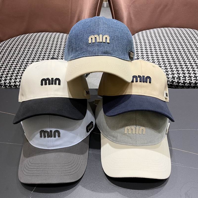 Miumiu cap 062502