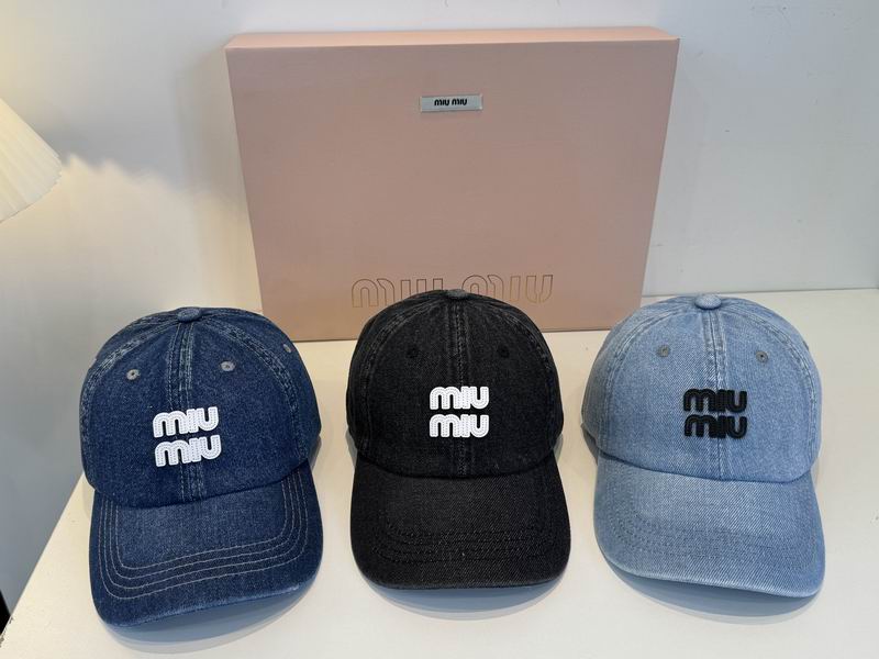 Miumiu cap dx52