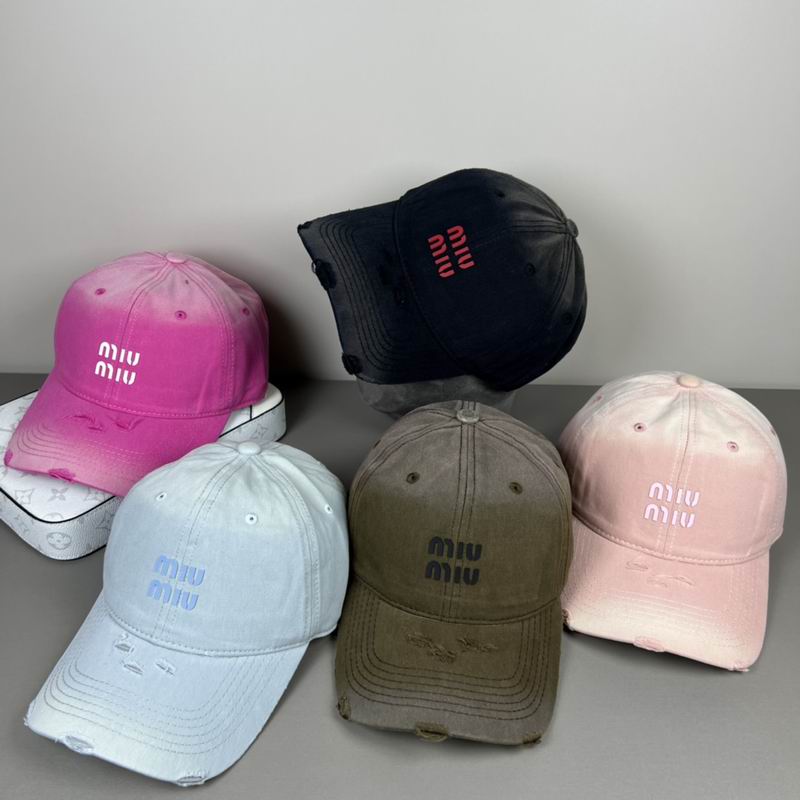 Miumiu cap dx44