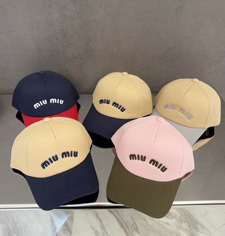 Miumiu cap dx59