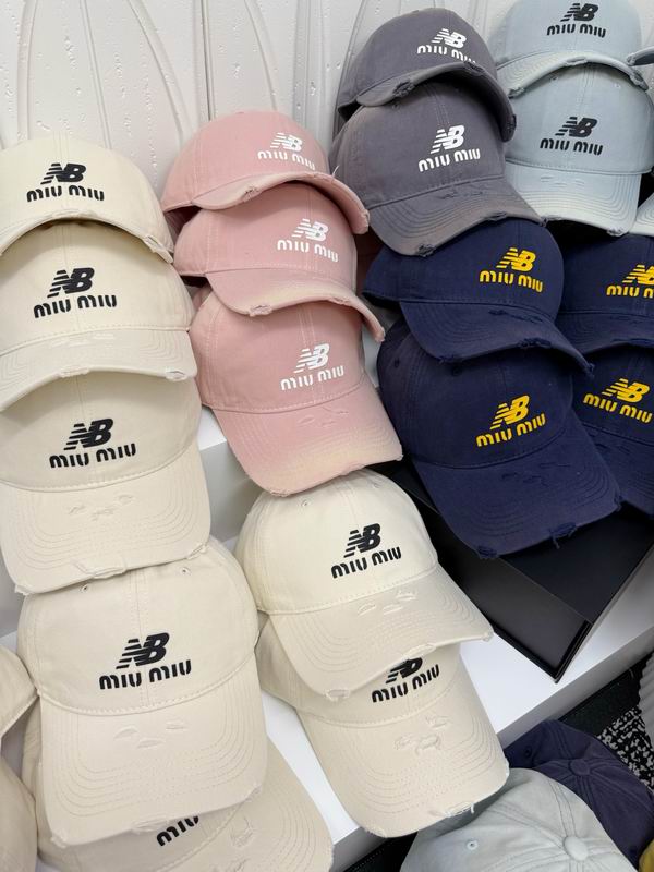 Miumiu cap dx65
