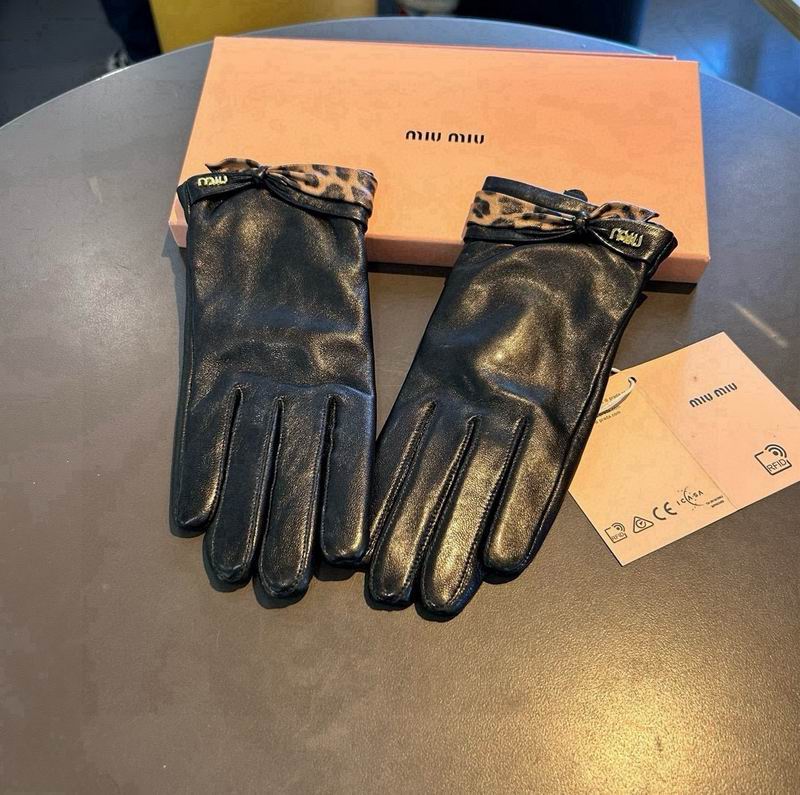 Miumiu gloves  M L 100311