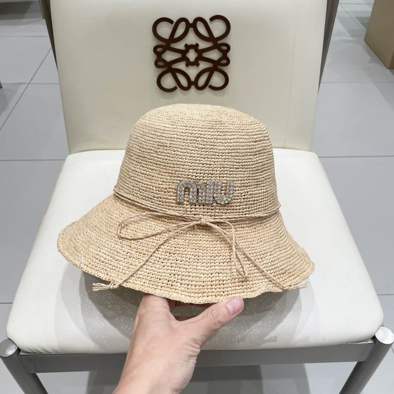 Miumiu hat 062704