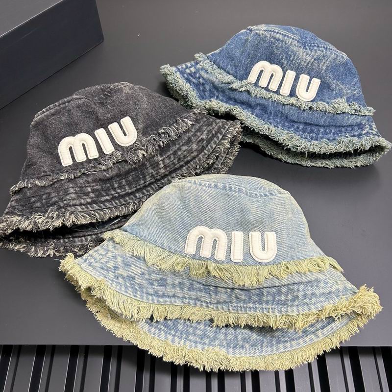 Miumiu hat dx96