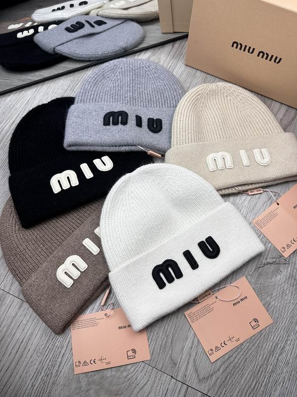 MIumiu hat dx19