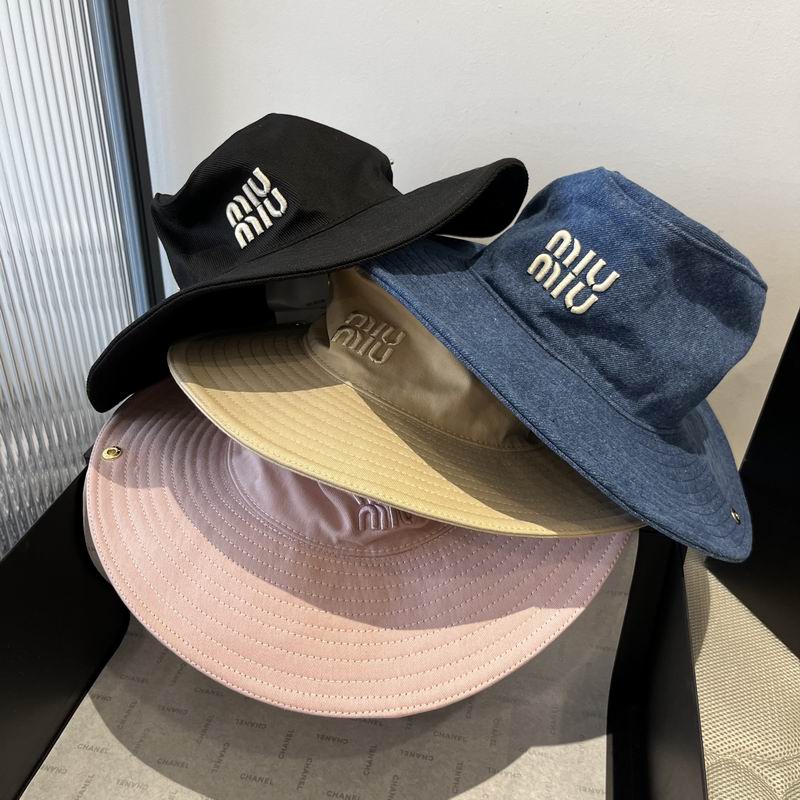 Miumiu hat dx85