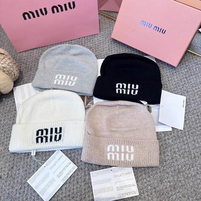 Miumiu hat hm