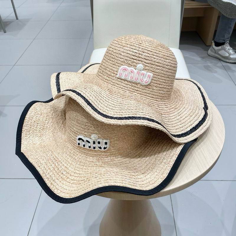 Miumiu top hat 051601