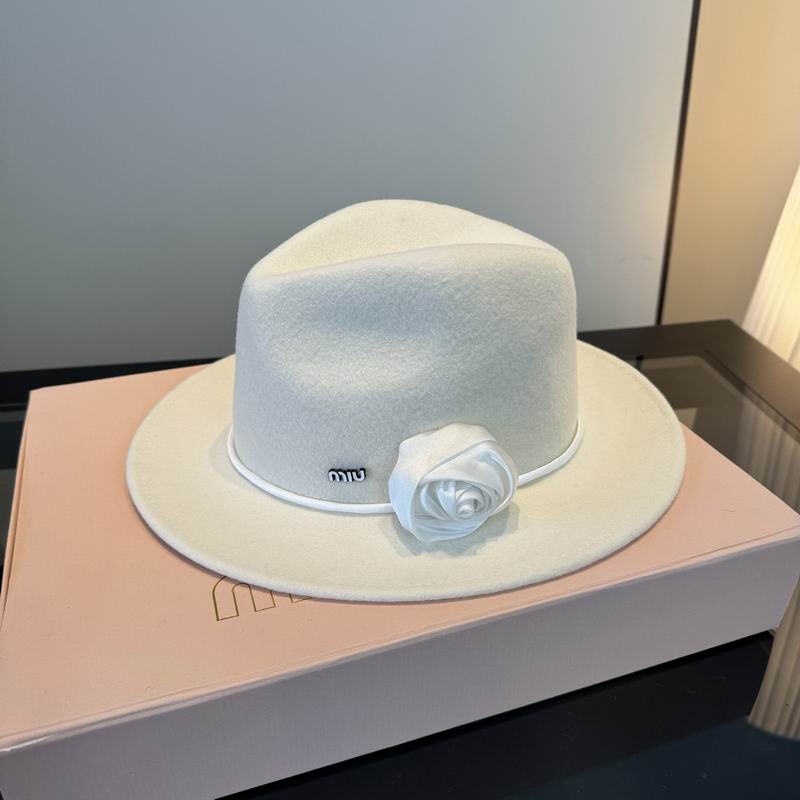 26 Miumiu Top Hat