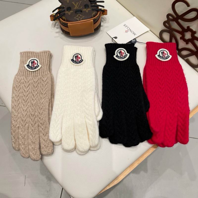 Moncler Gloves 012220