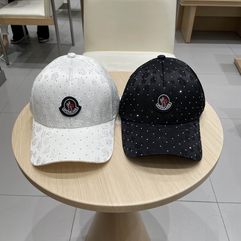 Moncler cap 030952