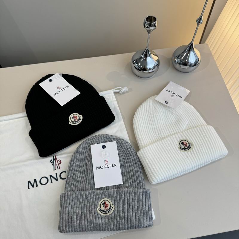 Moncler hat 090709