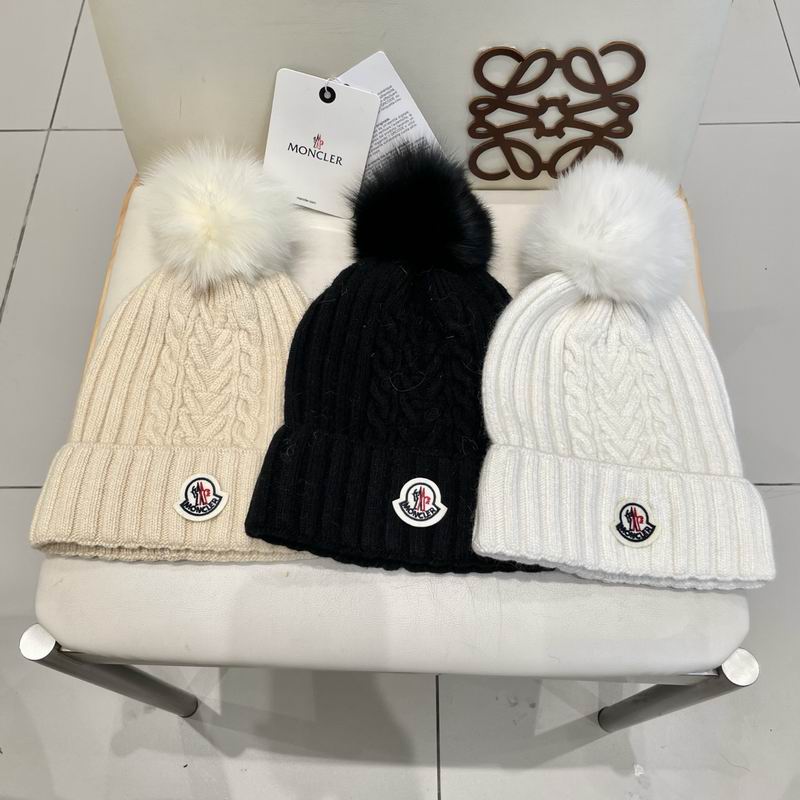 Moncler hat 090702