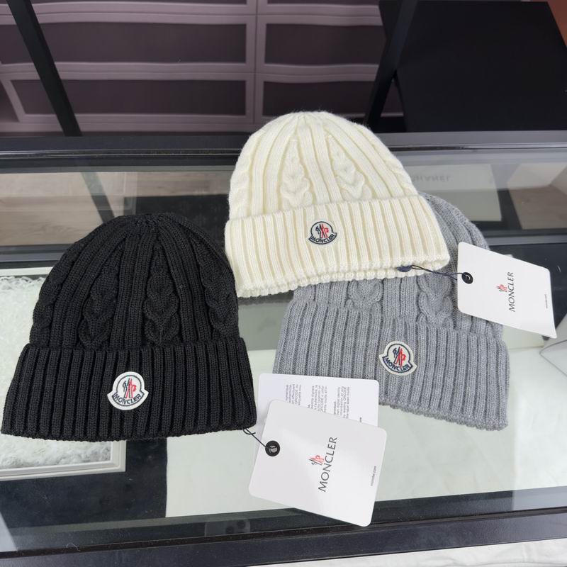 Moncler hat 110502