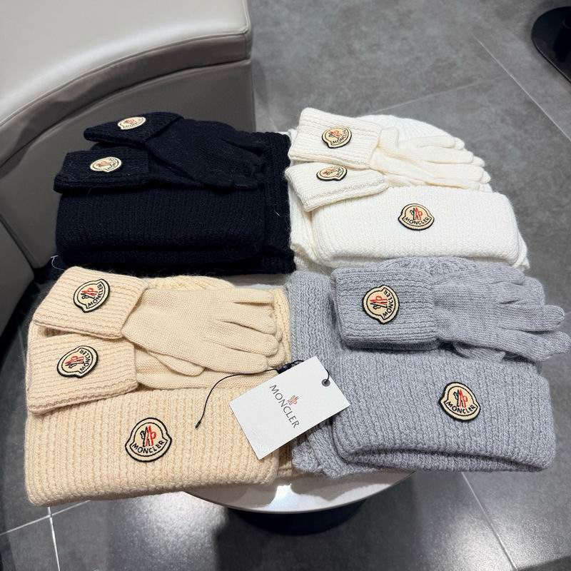 Moncler scarf hat gloves 020101
