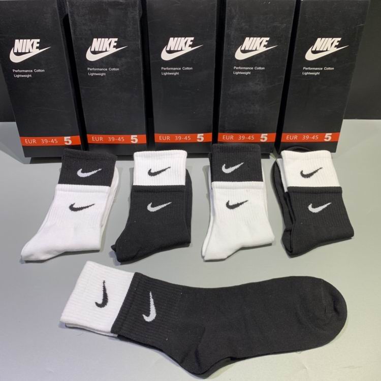 Nike Socks 17