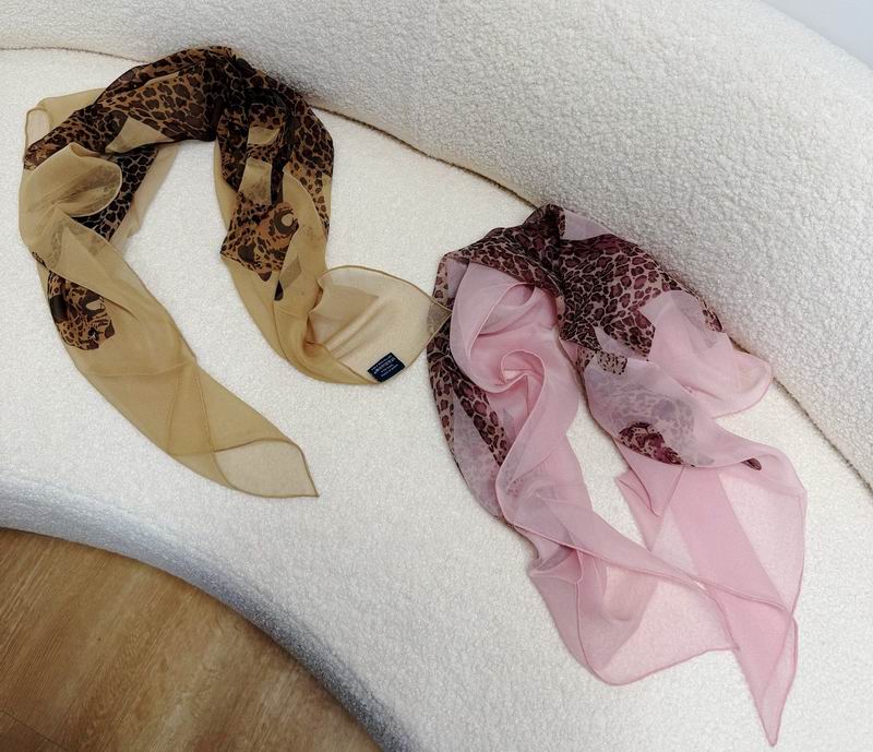 Other silk scarf 90X90cm E052505