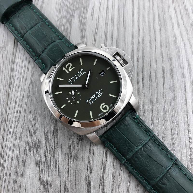Panerai 44mm 090411