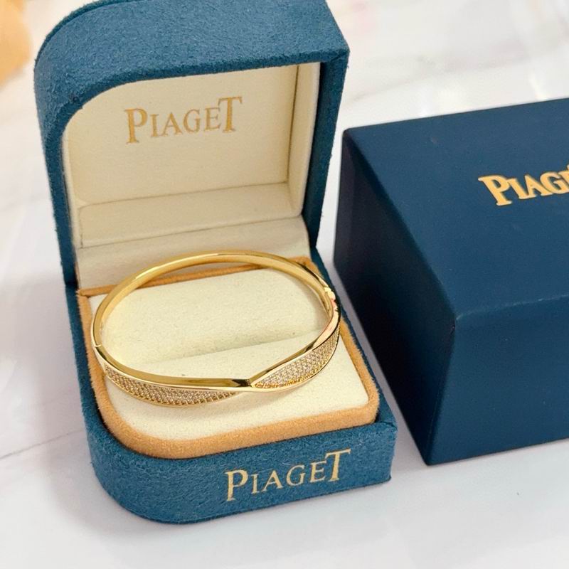Piaget Bracelet  05yxs13