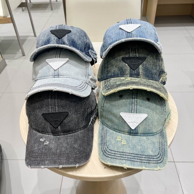 Prada Cap 032001